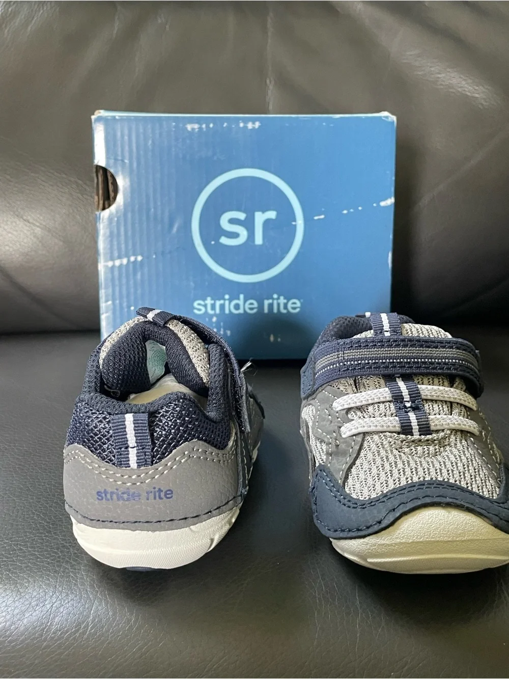 Stride Rite - Soft Motion Kylo Sneaker - NIB - Navy/Gray - Boys Size 4XWide
